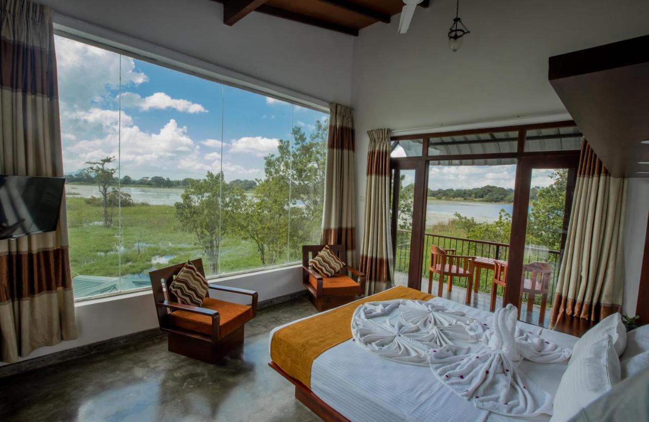 Sigiriya Wewa Addara Hotel - Hotel By The Lake Zewnętrze zdjęcie