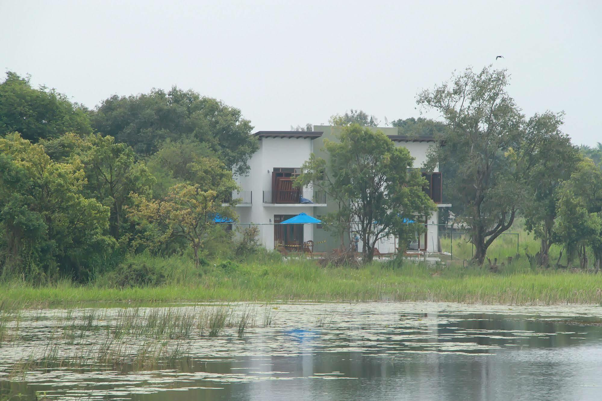 Sigiriya Wewa Addara Hotel - Hotel By The Lake Zewnętrze zdjęcie